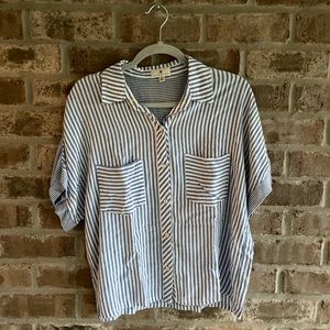 💙Socialite Blue Stripe Top💙